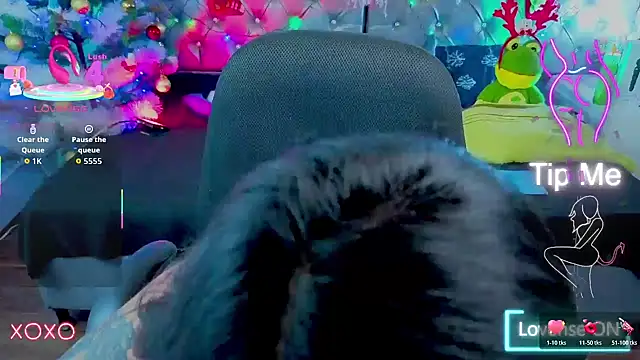 NatalieHarris online show from December 1, 2025, 6:35 pm