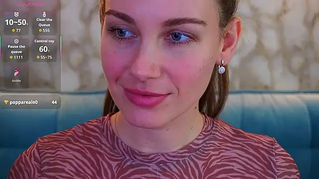 JasminJames online show from November 14, 2025, 2:27 pm