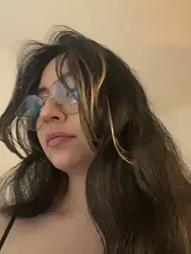Snapshot of marie2_ chatting on October 11, 2025, 11:20 am marie2 online show from October 11, 2025, 11:20 am