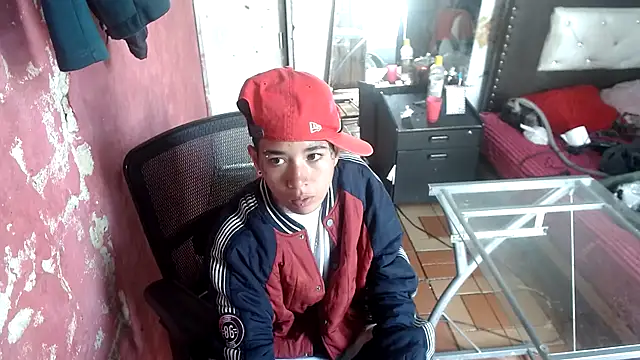 Snapshot of bad_couple_sex chatting on November 16, 2025, 6:57 pm bad couple sex online show from November 16, 2025, 6:57 pm