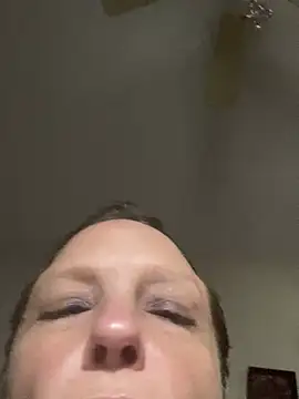 Everlyrose27 online show from January 9, 2025, 9:48 am