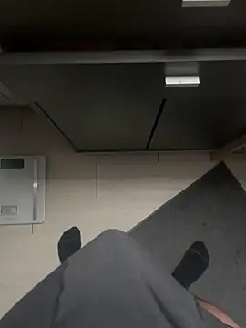 Mecchaud06 online show from February 15, 2026, 4:36 pm