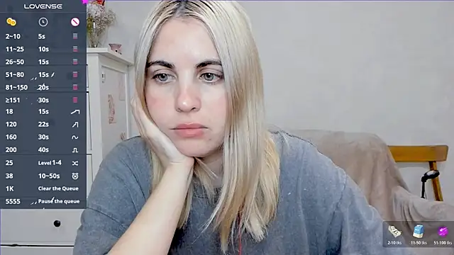 pawpaws online show from November 9, 2025, 7:06 am