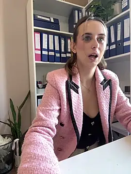 Hii Lolla online show from March 9, 2026, 9:13 am