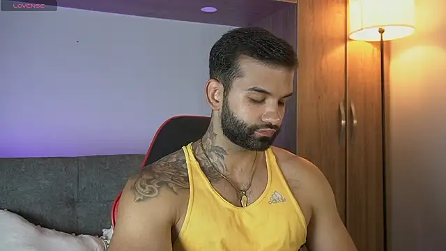 MarkHazze online show from March 4, 2026, 11:44 pm