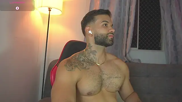 Snapshot of MarkHazze chatting on June 21, 2026, 12:24 am MarkHazze online show from June 21, 2026, 12:24 am