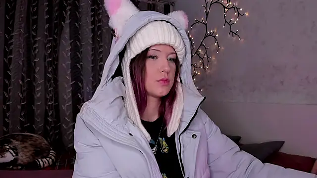 space cowgirl online show from February 7, 2025, 9:37 am