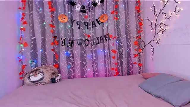 space cowgirl online show from November 8, 2025, 7:01 pm