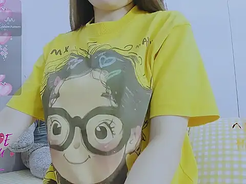 Linh diudang online show from November 5, 2025, 2:33 am