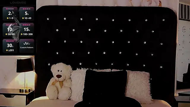 OliviaShaw23 online show from February 9, 2025, 6:54 am