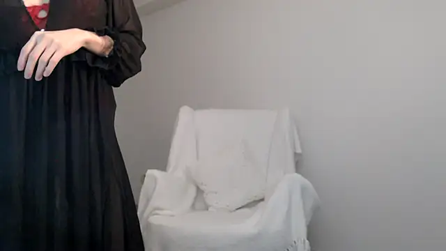 Snapshot of Lily_0000 chatting on January 26, 2025, 7:52 pm Lily 0000 online show from January 26, 2025, 7:52 pm