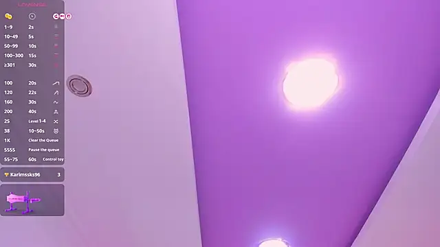 Leah Grey online show from November 19, 2025, 11:54 am