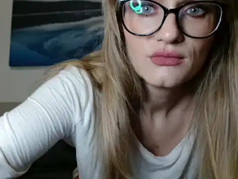 hotjessyca online show from March 20, 2025, 5:46 am