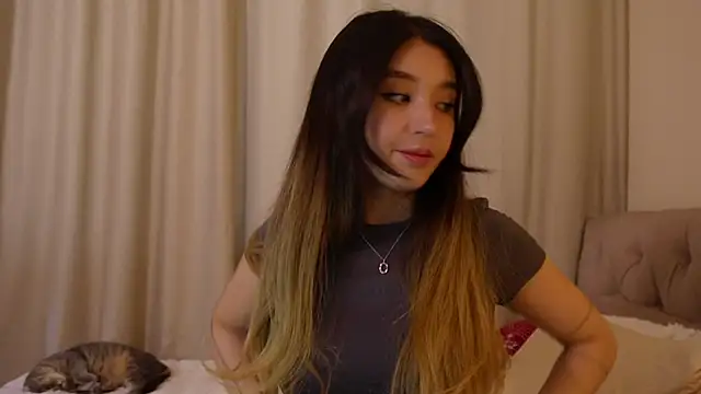 Sarasuo1 online show from January 7, 2025, 5:01 am