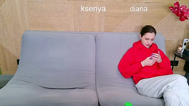 Ksenny online show from April 8, 2026, 5:29 am