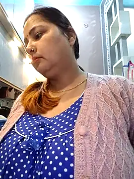 Dianaa9 online show from February 28, 2025, 6:43 am