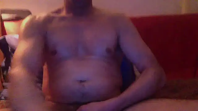 lateniteluvaman online show from February 7, 2026, 8:12 pm