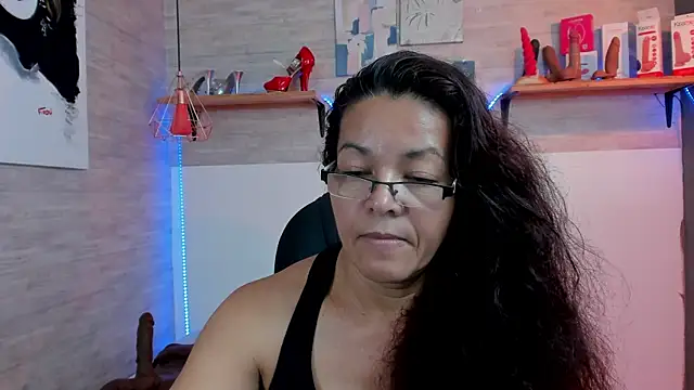 MaturePure online show from November 7, 2025, 9:48 pm