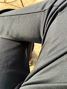 Brown Munda047 online show from January 6, 2026, 5:33 am