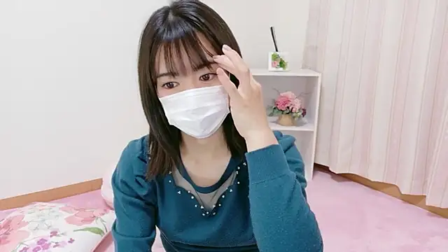 Snapshot of QoMeioQ chatting on October 27, 2025, 11:14 am QoMeioQ online show from October 27, 2025, 11:14 am