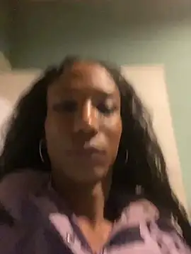 Snapshot of tamarabigass1 chatting on February 6, 2025, 2:33 am tamarabigass1 online show from February 6, 2025, 2:33 am