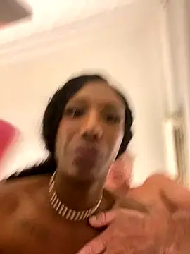 Snapshot of tamarabigass1 chatting on October 3, 2025, 11:40 am tamarabigass1 online show from October 3, 2025, 11:40 am