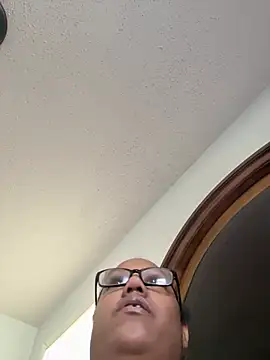 ebonyred online show from March 23, 2026, 3:16 pm