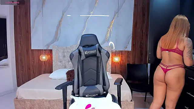 mia 18v online show from March 7, 2025, 8:22 pm