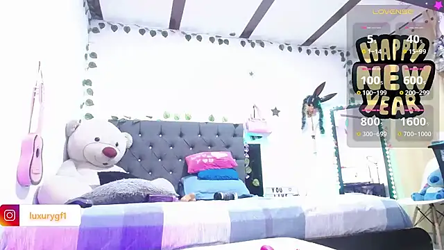 Pocahontaslovex online show from January 1, 2025, 4:18 am