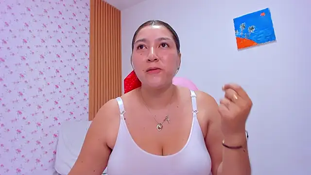 Soyqueen online show from April 18, 2026, 5:55 am