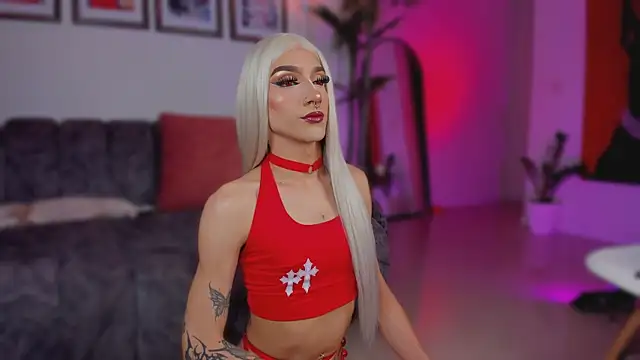 Snapshot of Taylor__foxxx chatting on November 8, 2025, 6:46 am Taylor foxxx online show from November 8, 2025, 6:46 am