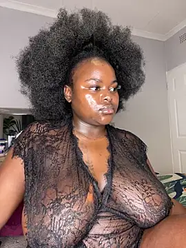 Honeycoco0211 online show from December 1, 2025, 1:10 am