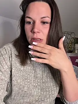 Lady Knaller online show from December 14, 2024, 6:13 am