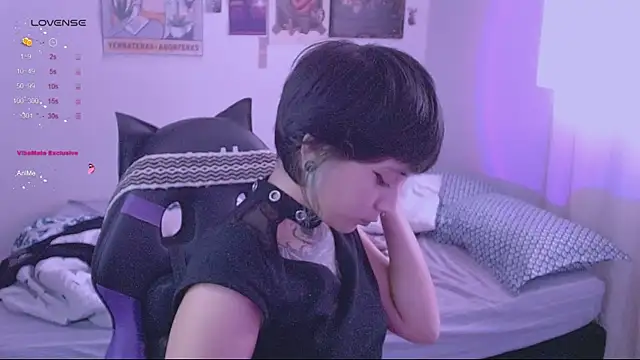 Snapshot of _Apola_77 chatting on December 3, 2024, 8:28 pm Apola 77 online show from December 3, 2024, 8:28 pm