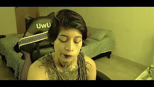 Snapshot of _Apola_77 chatting on February 28, 2025, 6:31 pm Apola 77 online show from February 28, 2025, 6:31 pm