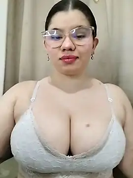 Danzel1105 online show from April 6, 2026, 11:49 pm