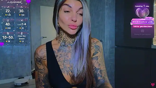 tattooedBabyy online show from February 1, 2025, 2:45 pm
