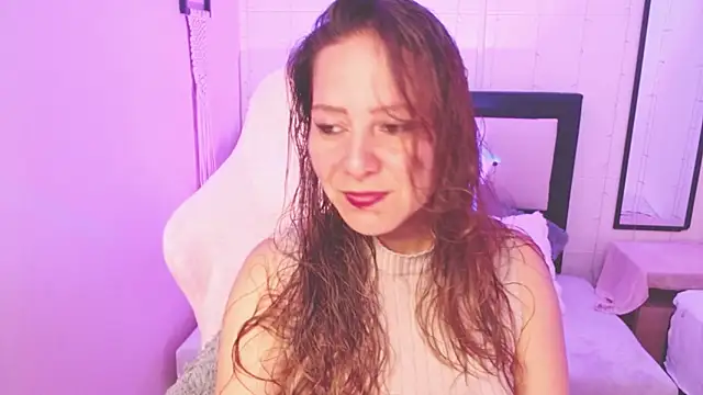 camila delarosa online show from May 25, 2026, 4:13 pm