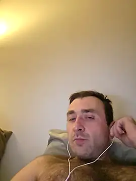 Snapshot of TIGERRR86 chatting on March 1, 2026, 8:33 pm TIGERRR86 online show from March 1, 2026, 8:33 pm