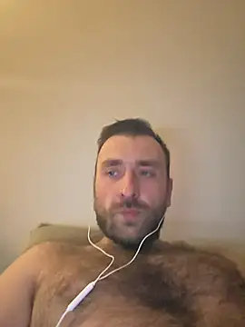 Snapshot of TIGERRR86 chatting on April 8, 2026, 9:15 pm TIGERRR86 online show from April 8, 2026, 9:15 pm