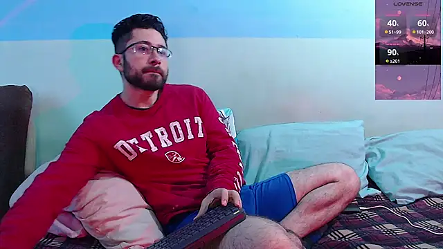 Snapshot of teddy_foster chatting on February 17, 2025, 1:10 pm teddy foster online show from February 17, 2025, 1:10 pm