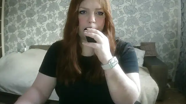 Snapshot of Sabrina_Poison chatting on May 4, 2026, 3:13 am Sabrina Poison online show from May 4, 2026, 3:13 am
