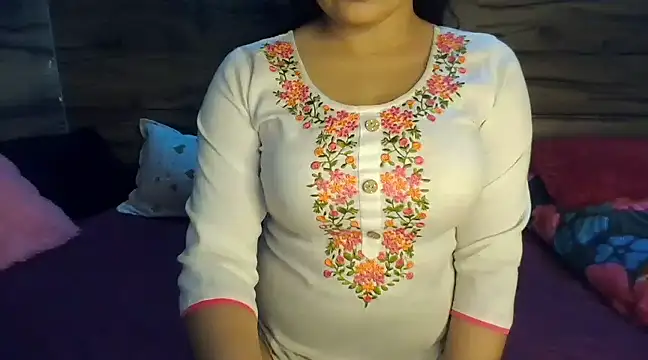 Trezza online show from February 13, 2025, 5:11 pm