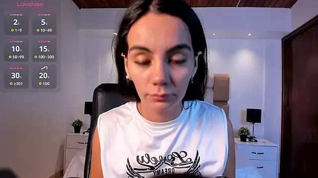martina mancini online show from July 11, 2026, 1:36 pm