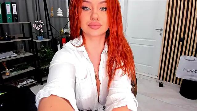 Snapshot of fireflowers_ chatting on March 11, 2025, 10:09 pm fireflowers  online show from March 11, 2025, 10:09 pm