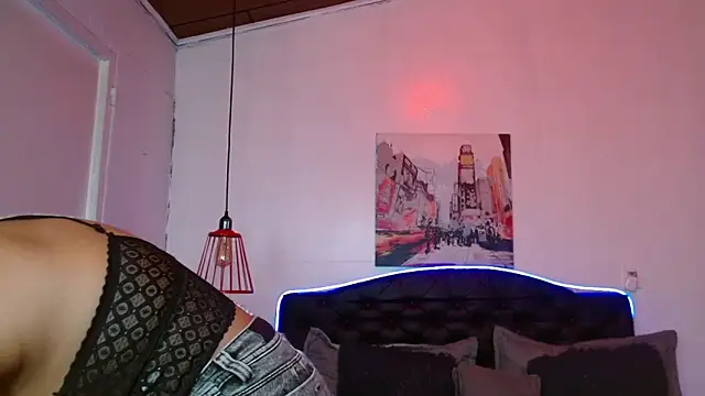 Dominik girl online show from November 17, 2025, 8:47 pm