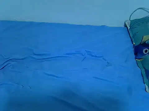 Snapshot of drowllie chatting on October 20, 2025, 10:10 pm drowllie online show from October 20, 2025, 10:10 pm