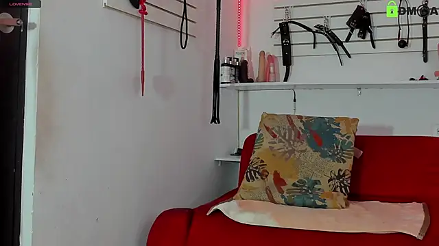 Snapshot of Alejandra_Dunn chatting on January 18, 2025, 12:15 pm Alejandra Dunn online show from January 18, 2025, 12:15 pm