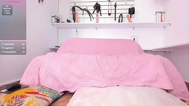 Snapshot of Alejandra_Dunn chatting on February 11, 2025, 6:55 pm Alejandra Dunn online show from February 11, 2025, 6:55 pm