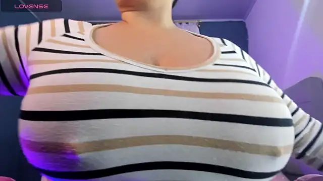 Ashanty vera15 online show from February 17, 2026, 4:09 am